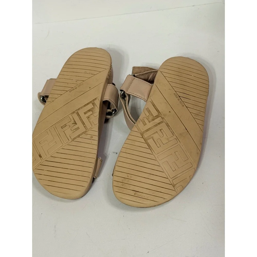 Fendi Kids Nude Leather Roma Logo Strappy Sandals Bow Back Made in Italy Size 30